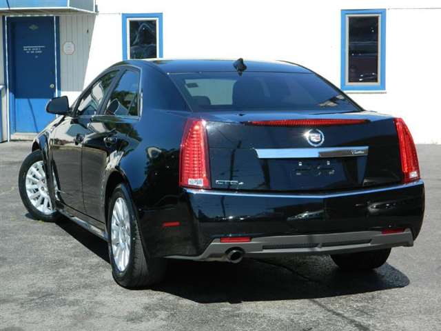 Cadillac CTS 2012 photo 16